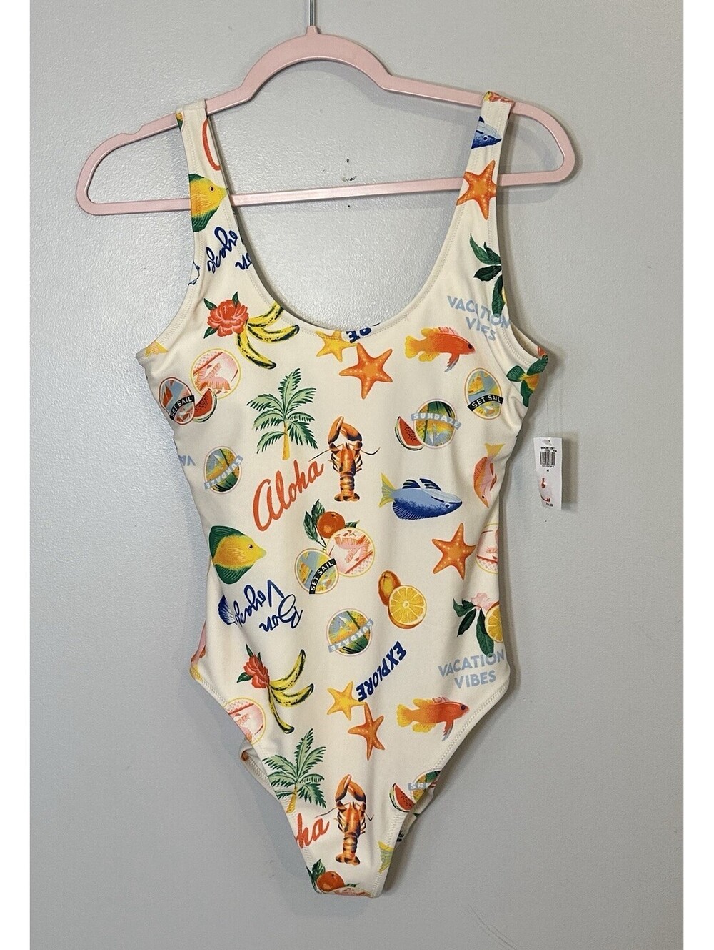 NWTS Old Navy Matte One Piece Beach Scene Open Back Medium Women’s Swimsuit.